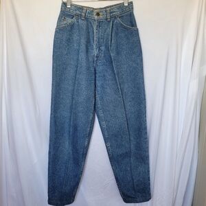 Vintage Levi's Women's Pleated Front Tapered Balloon Leg Denim Jeans Size 26